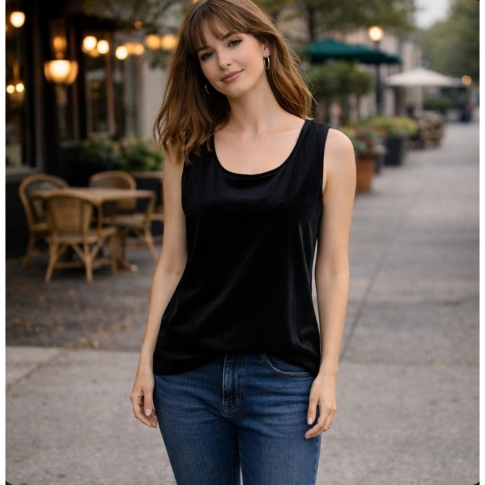 NWT Chico's Travelers Velvet Tank Top Women 2 Large‎ Black Sleeveless Reversible